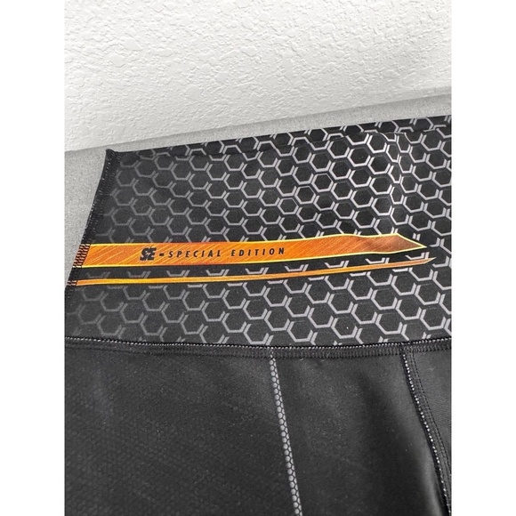 Drakon x Batman Special Edition Compression Leggings – DC Comics Superhero - Picture 8 of 11